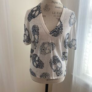 Skull Cashmere White Graphic Short Sleeve Tee